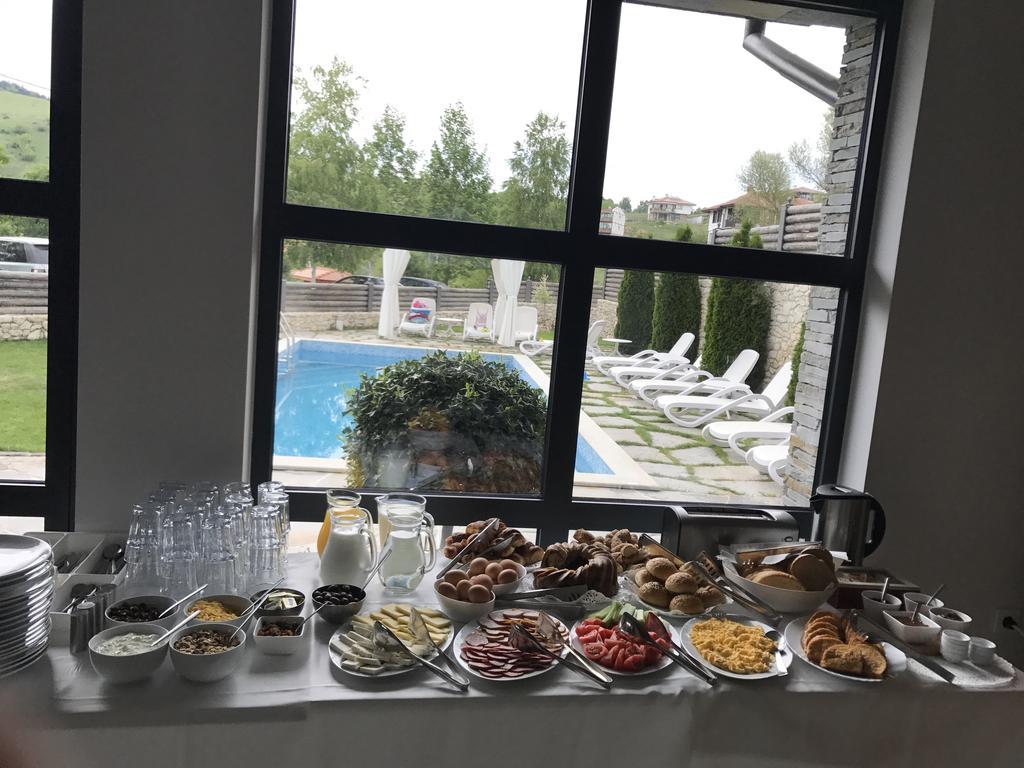朋友别墅家庭酒店 Enchets 外观 照片